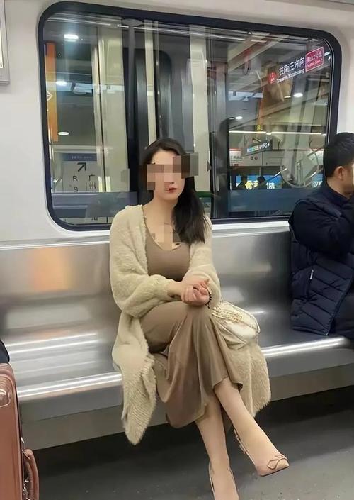 新奥今晚特马上9点30和新婚2个月丈夫离世与新婚2个月丈夫离世怎么办